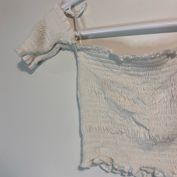 Ribbed Strapless White Crop Top - Picture 3 of 4